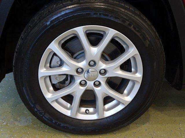 2015 Jeep Cherokee FWD 4dr Latitude